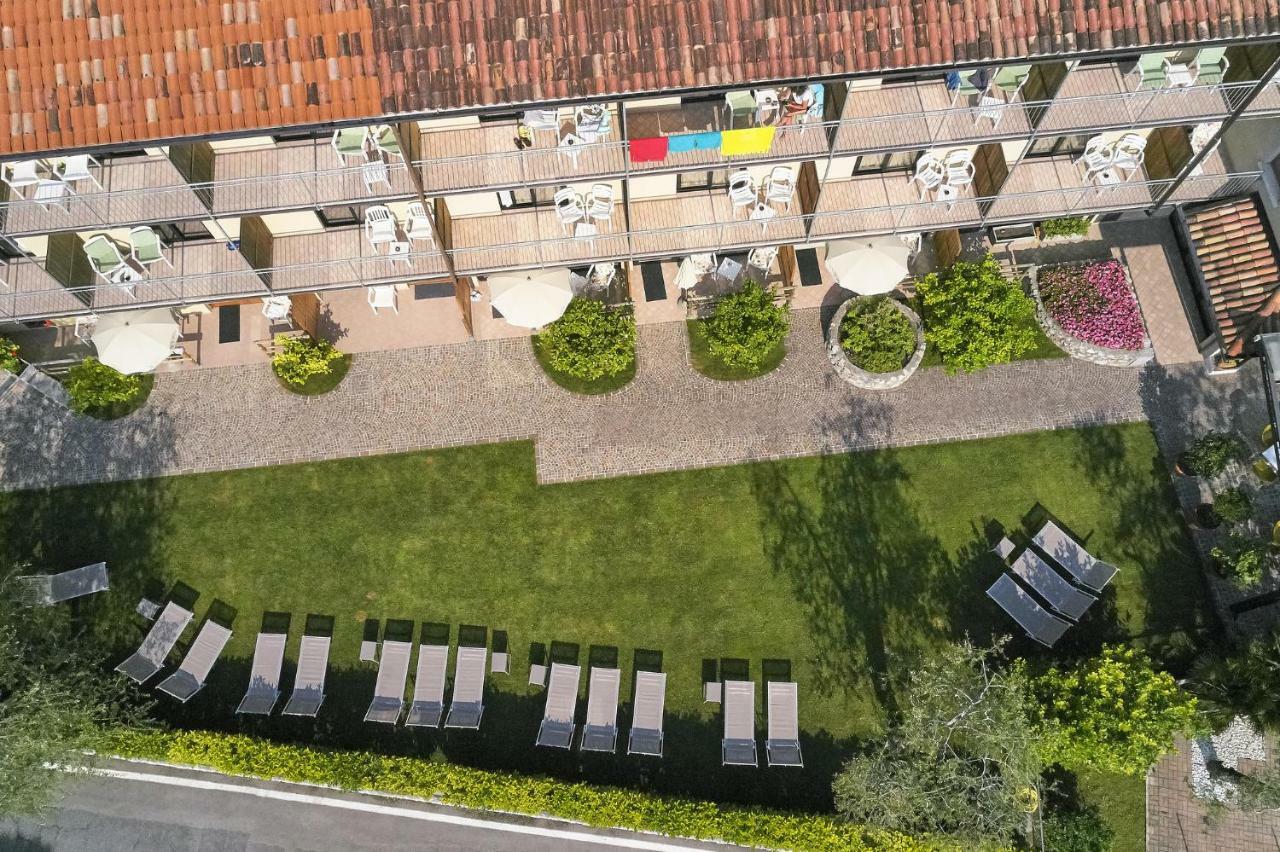 Hotel Rosemarie Limone sul Garda Luaran gambar